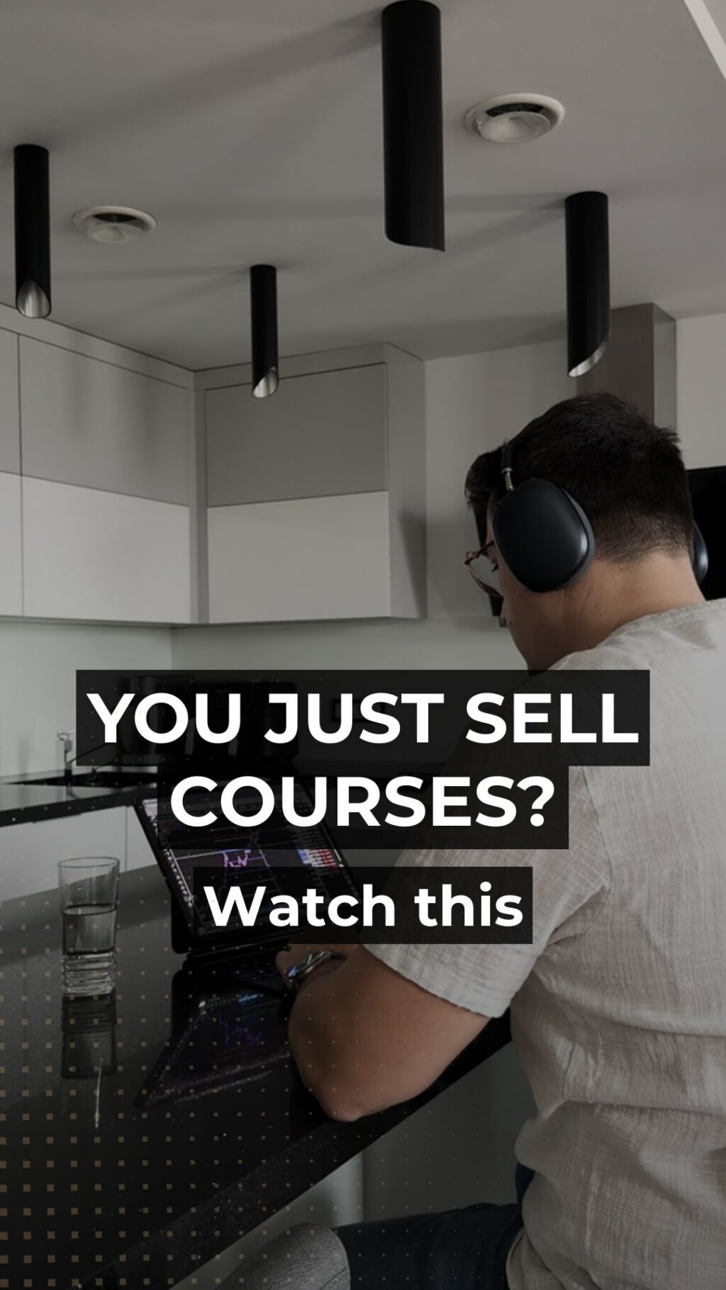 Instagram post from via.ascendary. This post is in position 3.